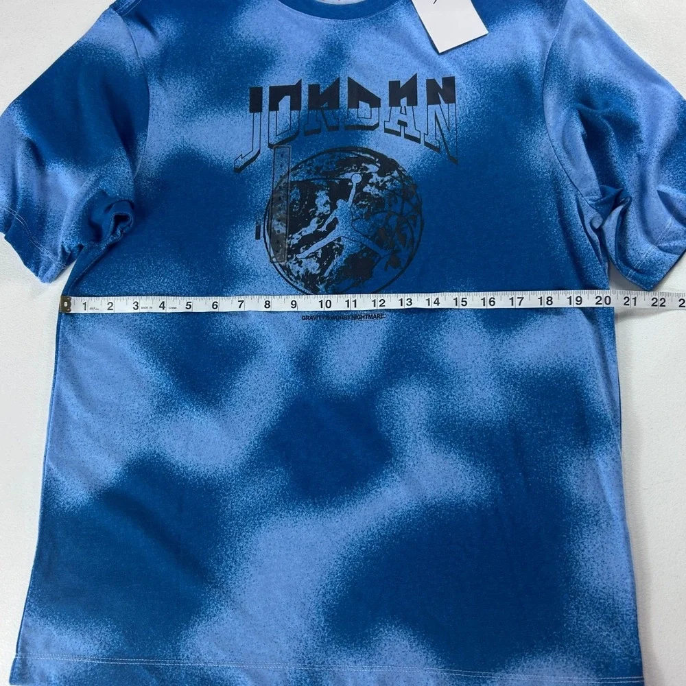 Jordan Men Blue Cloud Dye Graphic T-Shirt FB7448-412 Size Small Short Sleeve NWT
